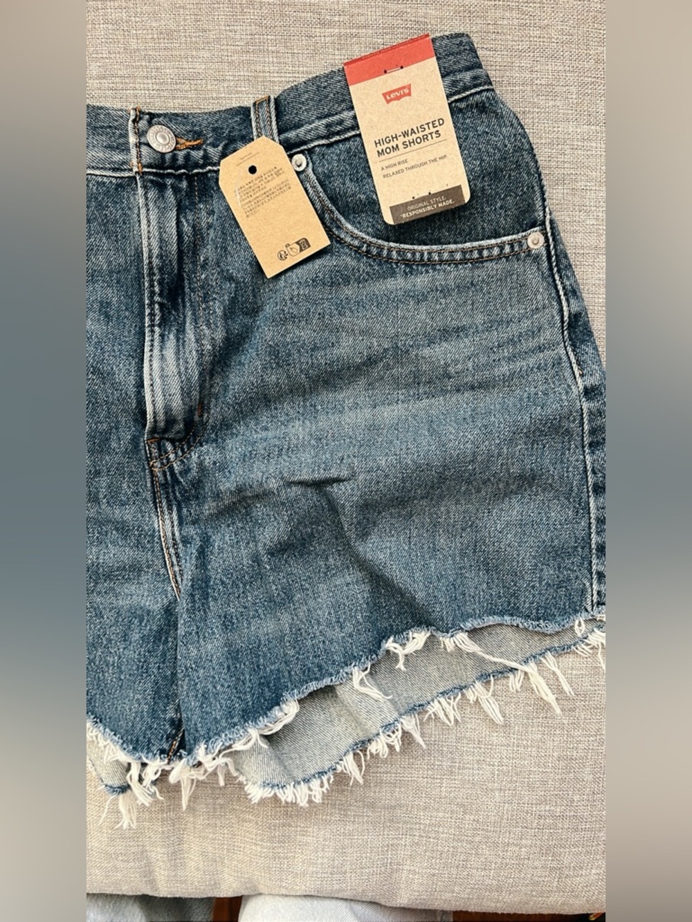 Levi's Women's High Waisted Mom Shorts - Picture 5 of 10